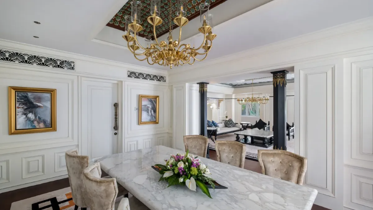 Classica Villa Club Lounge Access