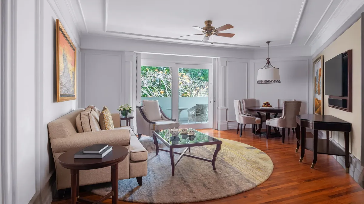 Balinese Suite Club Lounge Akses