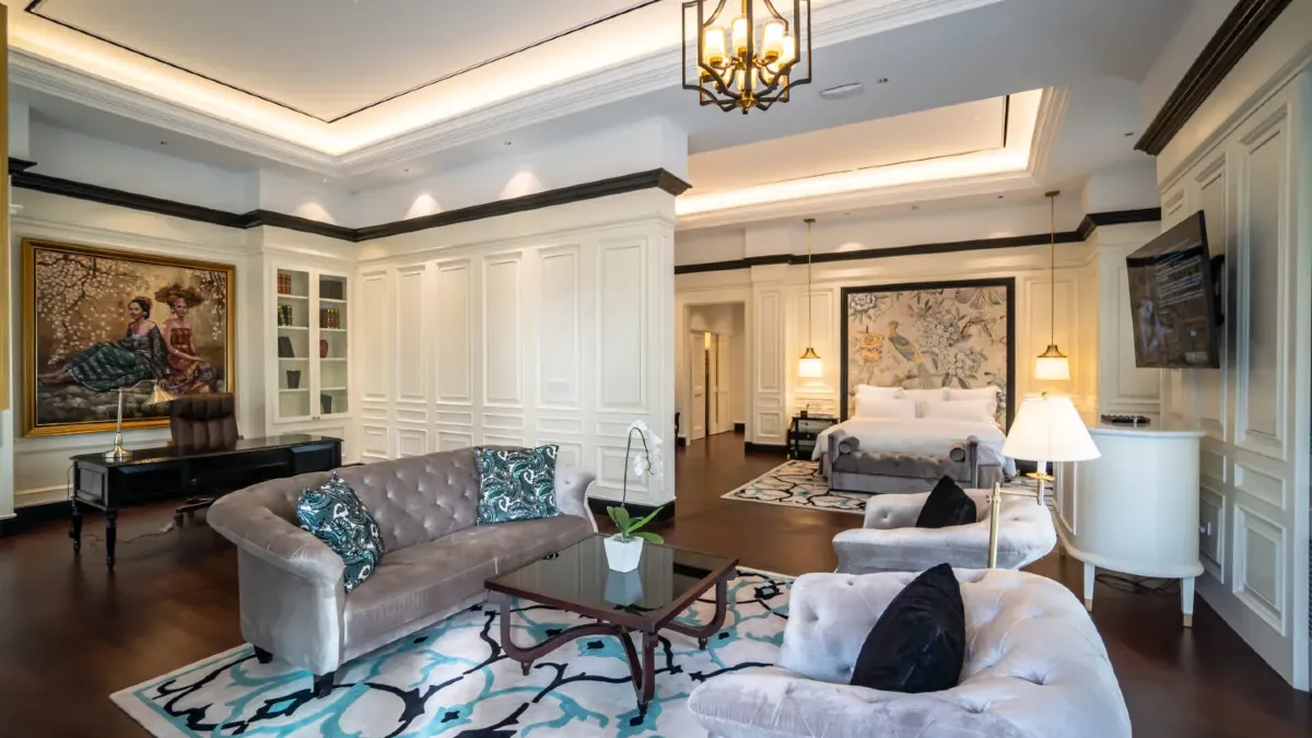 Classica Villa Club Lounge Access