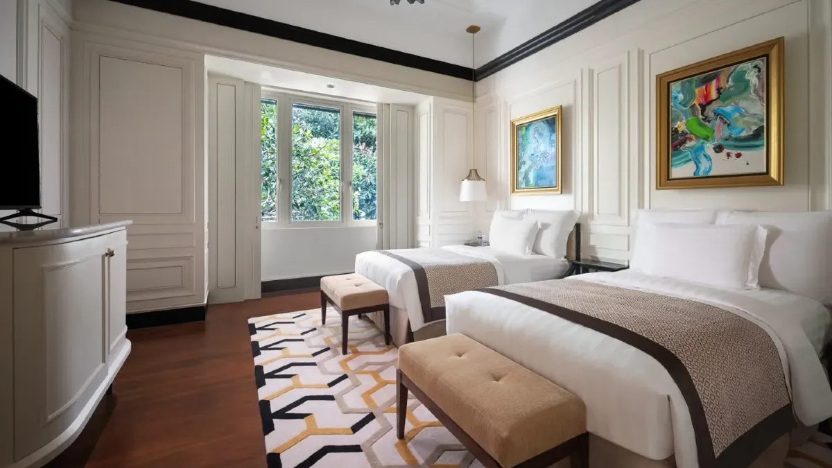 Classica Villa Club Lounge Access