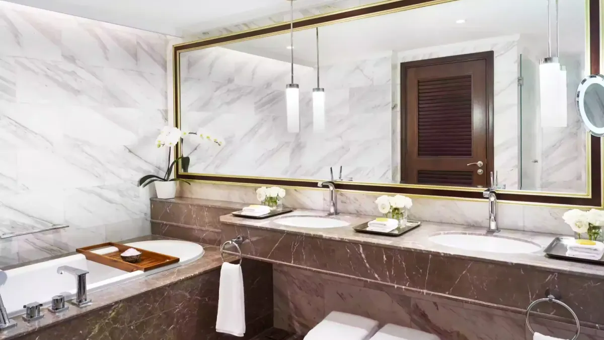 Sanctuary Suite Club Lounge Akses