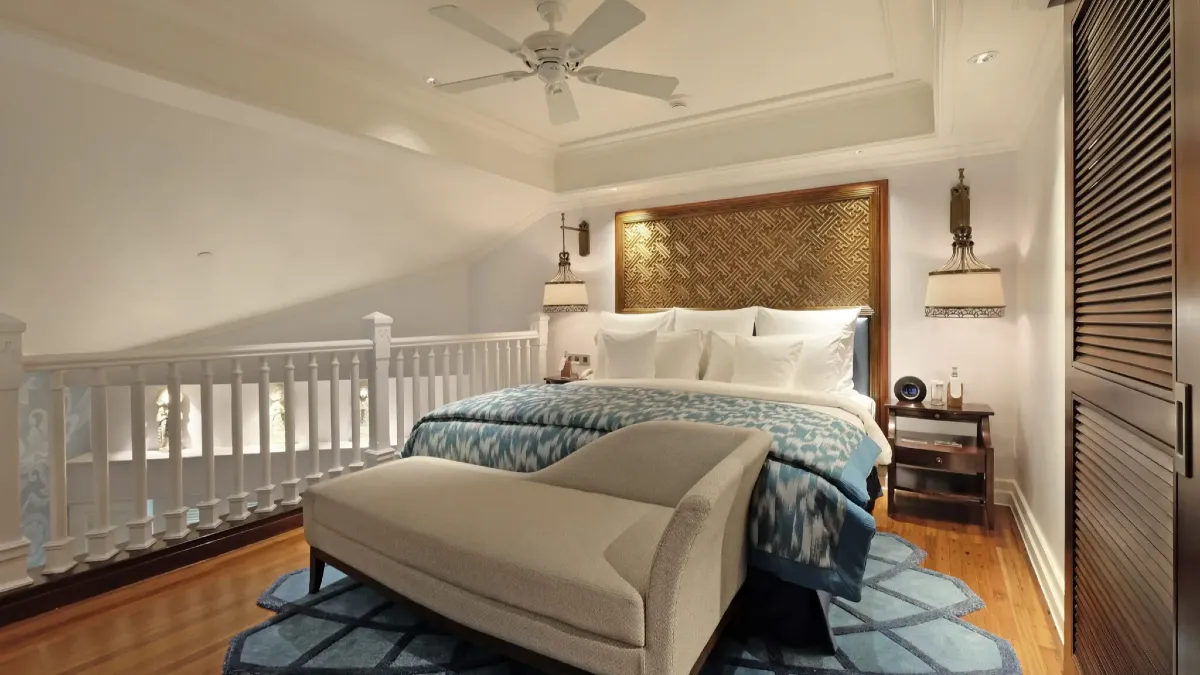 Kamar Premium Mezzanine Singaraja Space Akses