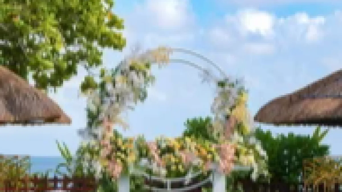 A Timeless Tale of Love Unfolds in Jimbaran