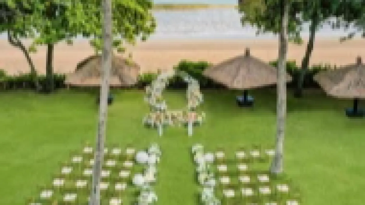 A Timeless Tale of Love Unfolds in Jimbaran